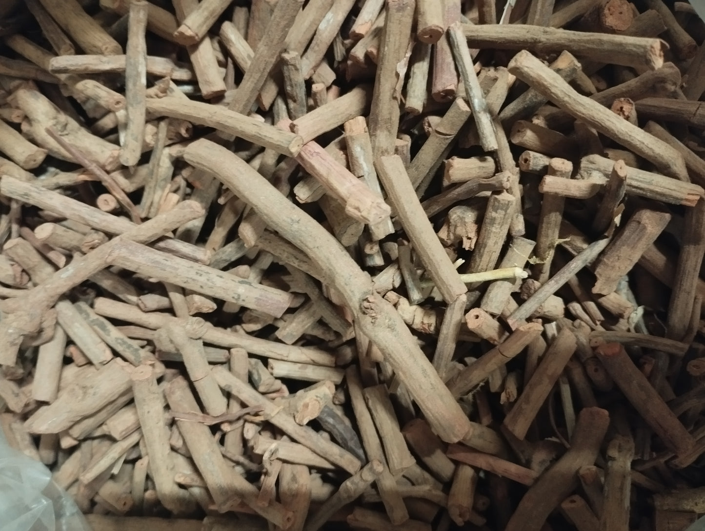 Racines garance fou'a séchées 40g teinture naturelle rouge médecine traditionnelle marocaine
